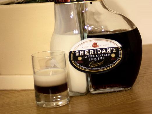 How to drink Sheridan Liqueur / Read and learn how to drink Sheridans