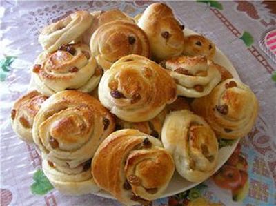 How to make beautiful buns?