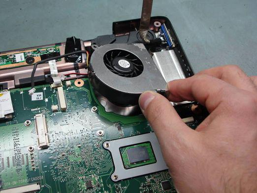 How to disassemble a Toshiba laptop?