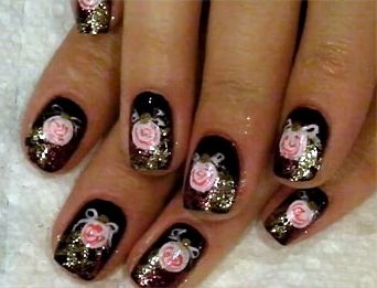 How to draw a flower on nails?