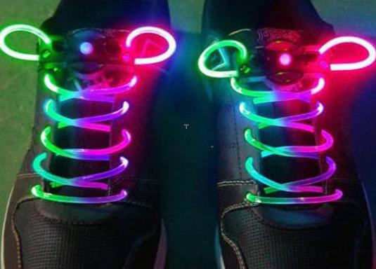 How to make luminous shoelaces?