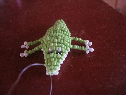 How to weave animals out of beads?