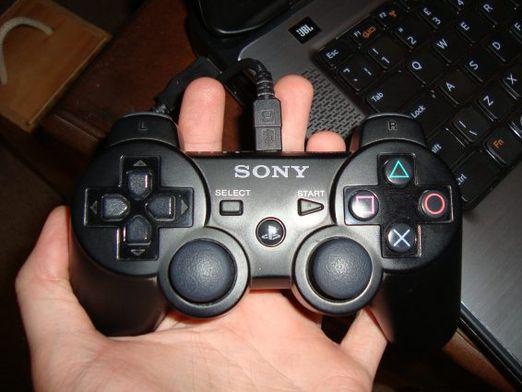 How to connect the PS3 joystick?